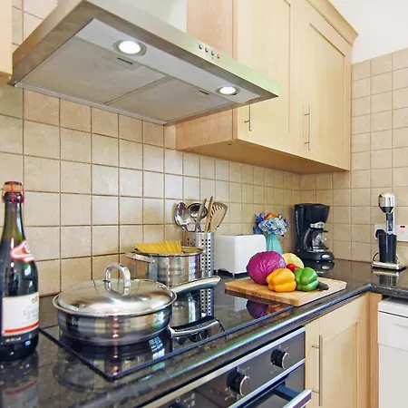 Basil - 50m From Med Sea