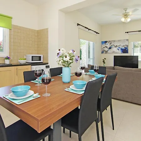 Basil - 50m From Med Sea Villa