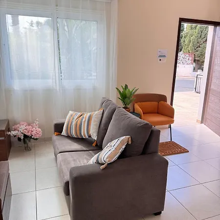 Sea View -private Pool - 1 Min Walk To