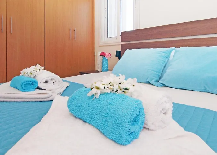 Basil - 50m From Med Sea Villa