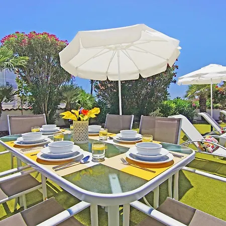 Sea View Villa -Private Pool - 1 Min Walk To Beach