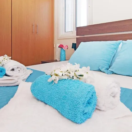 Basil - 50m From Med Sea Holiday home