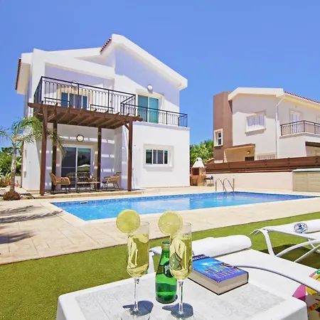 Basil - 50m From Med Sea * Ayia Napa