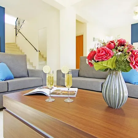 Basil - 50m From Med Sea Holiday home *