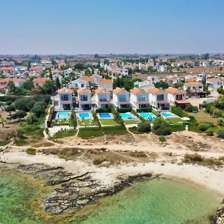 Villa Basil - 50m From Med Sea