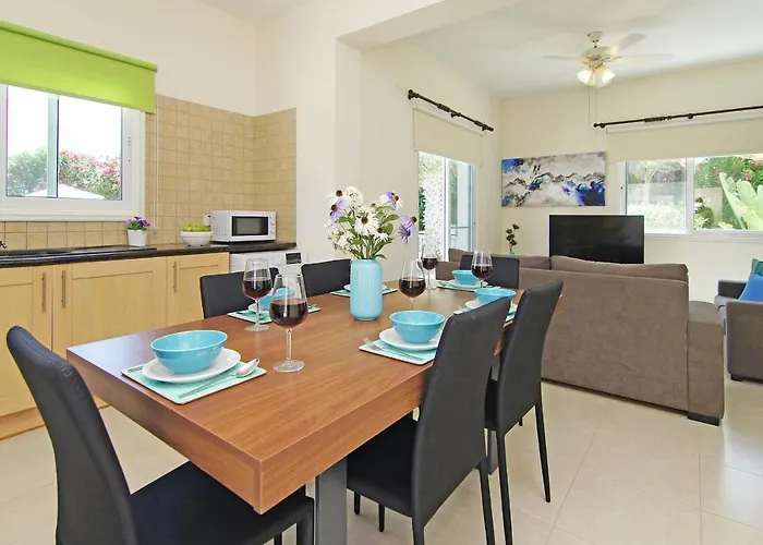 Basil - 50m From Med Sea Villa