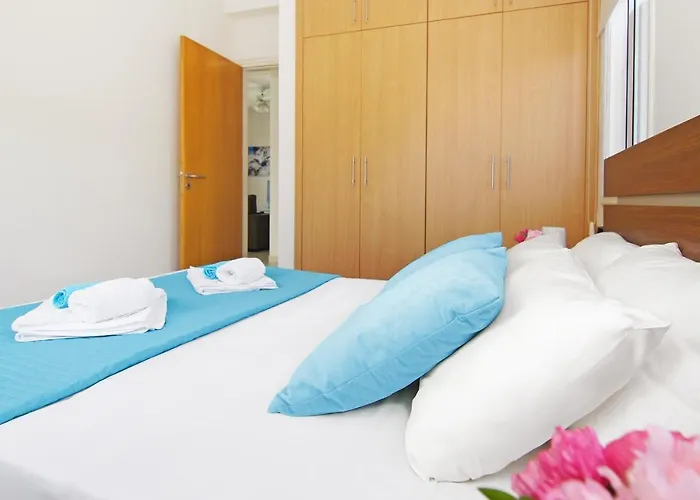 Basil - 50m From Med Sea Villa *