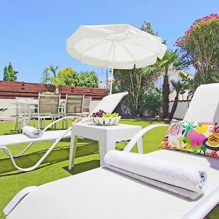 Sea View Villa -Private Pool - 1 Min Walk To Beach Αγία Νάπα